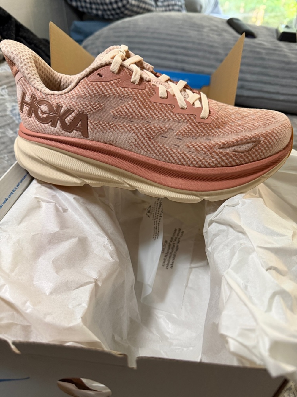Hoka One One W Clifton 9 Women's Running Shoes - Rose BRAND NEW
